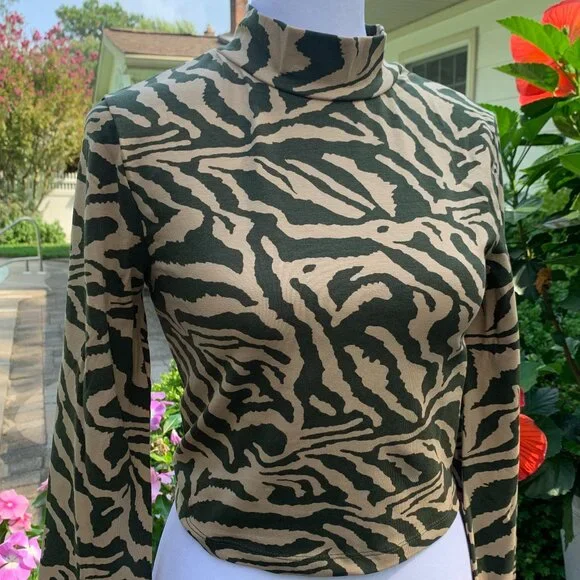 ASOS Noisy May Organic Cotton High Neck Zebra Print Top - Picture 2 of 15